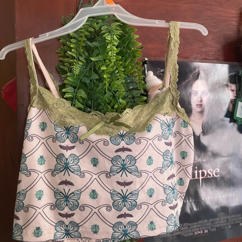 ROMWE Floral Print Cami Top with Lace Detail